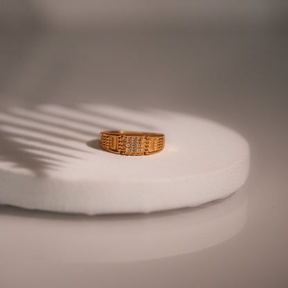 Sleek Ring