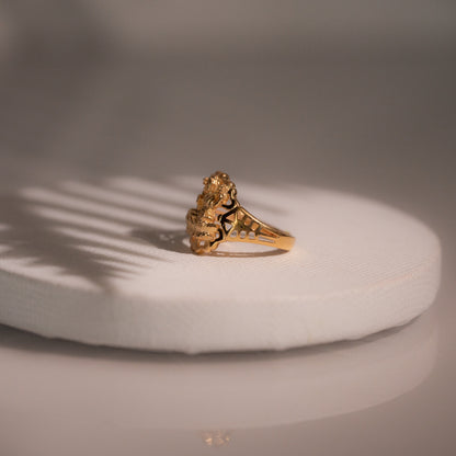 Sleek Ring