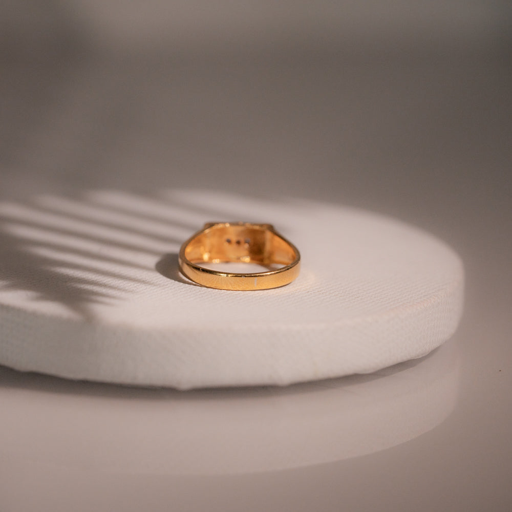 Sleek Ring