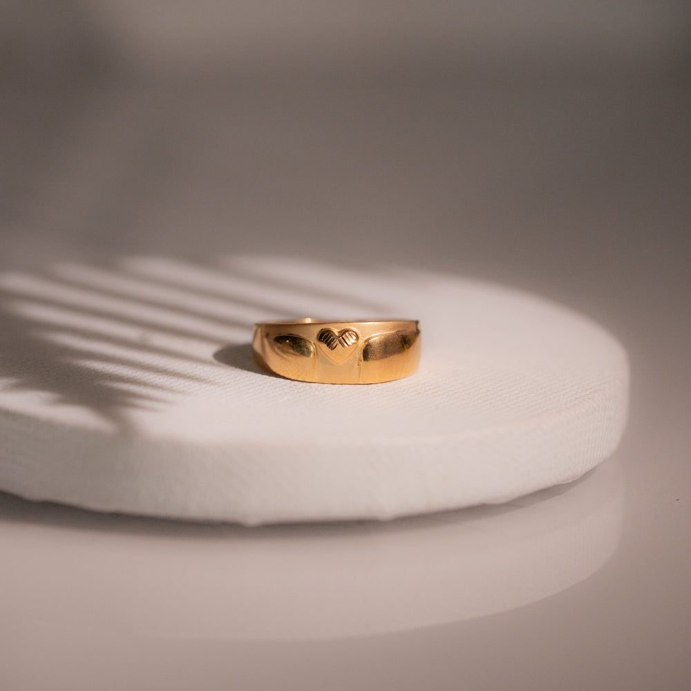 Sleek Ring