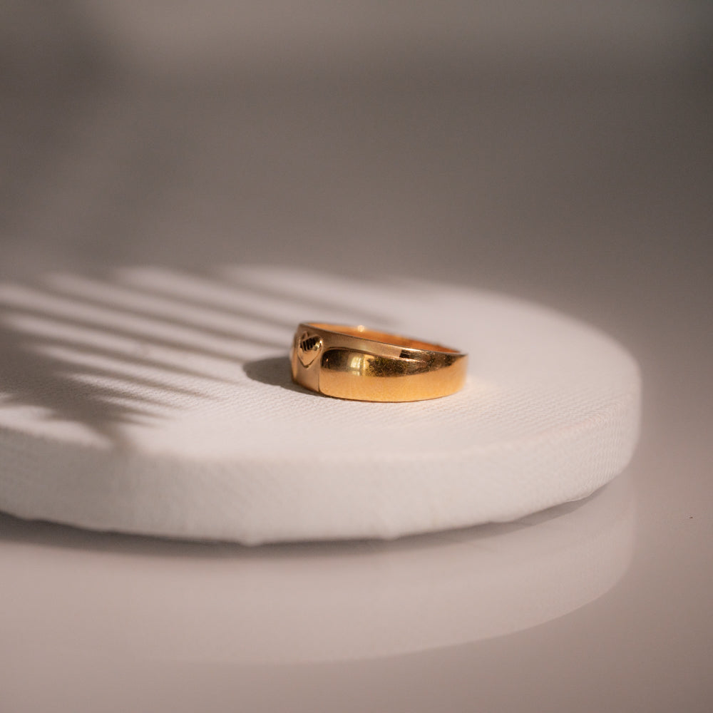 Sleek Ring