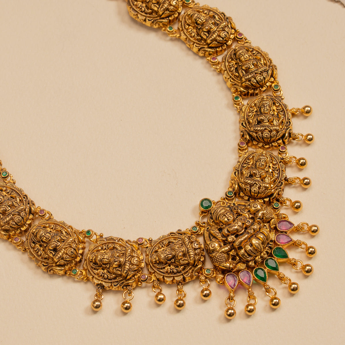 Nakas Necklace