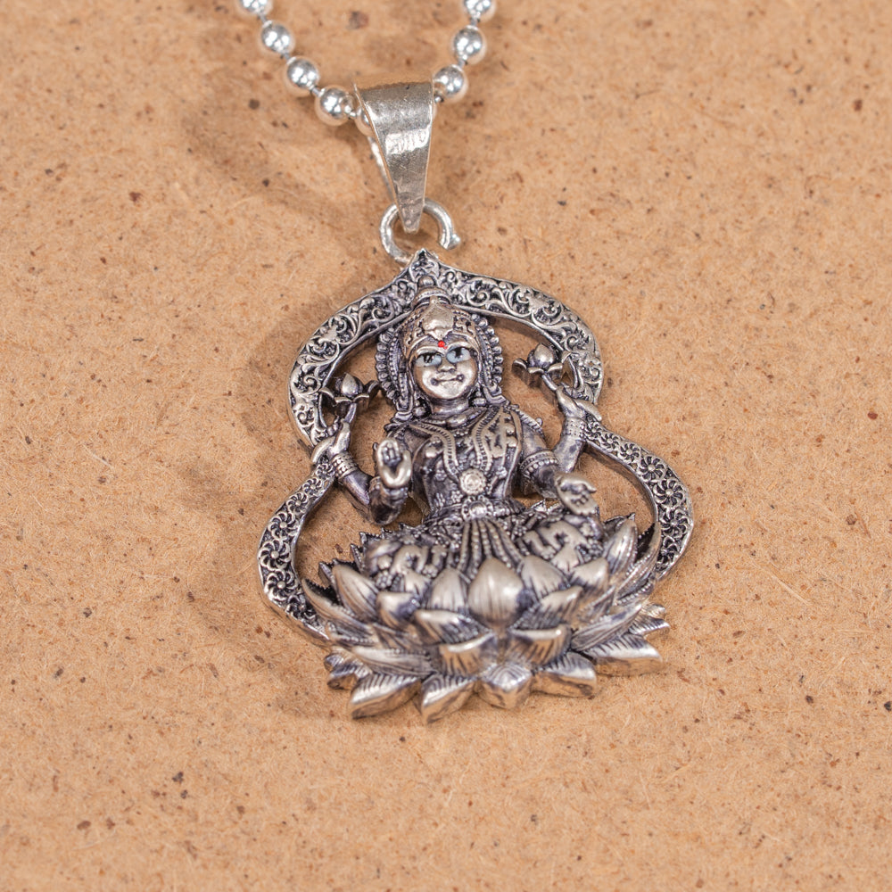 Chayam Pendant