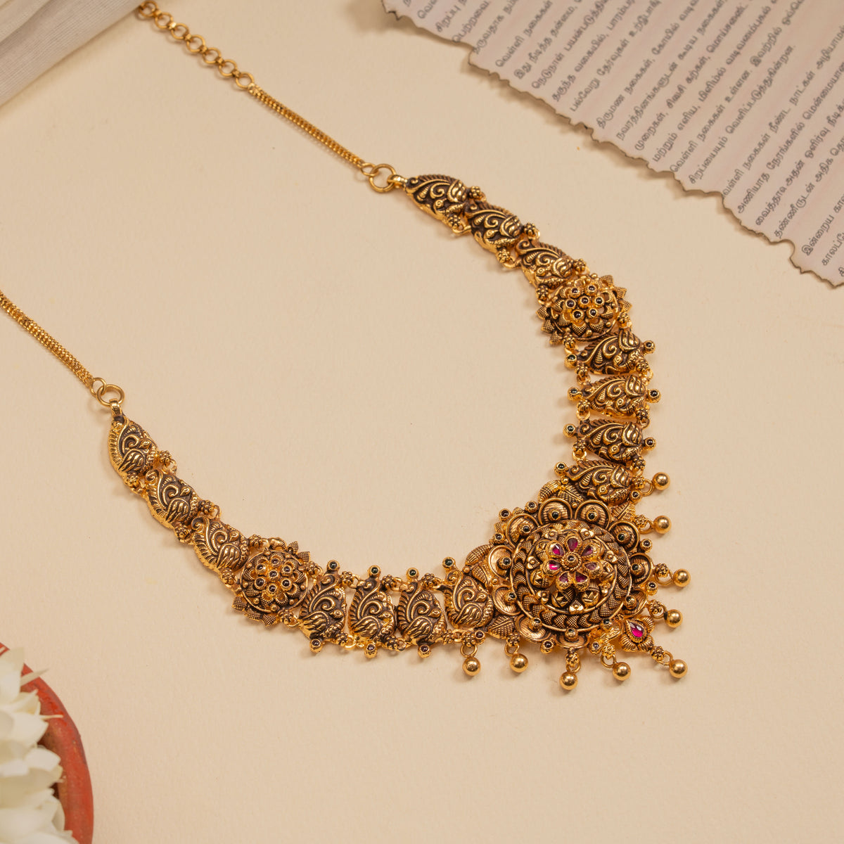 Nakas Necklace
