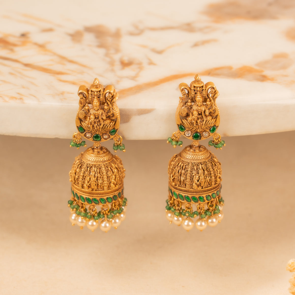 Kundan Jhumkas