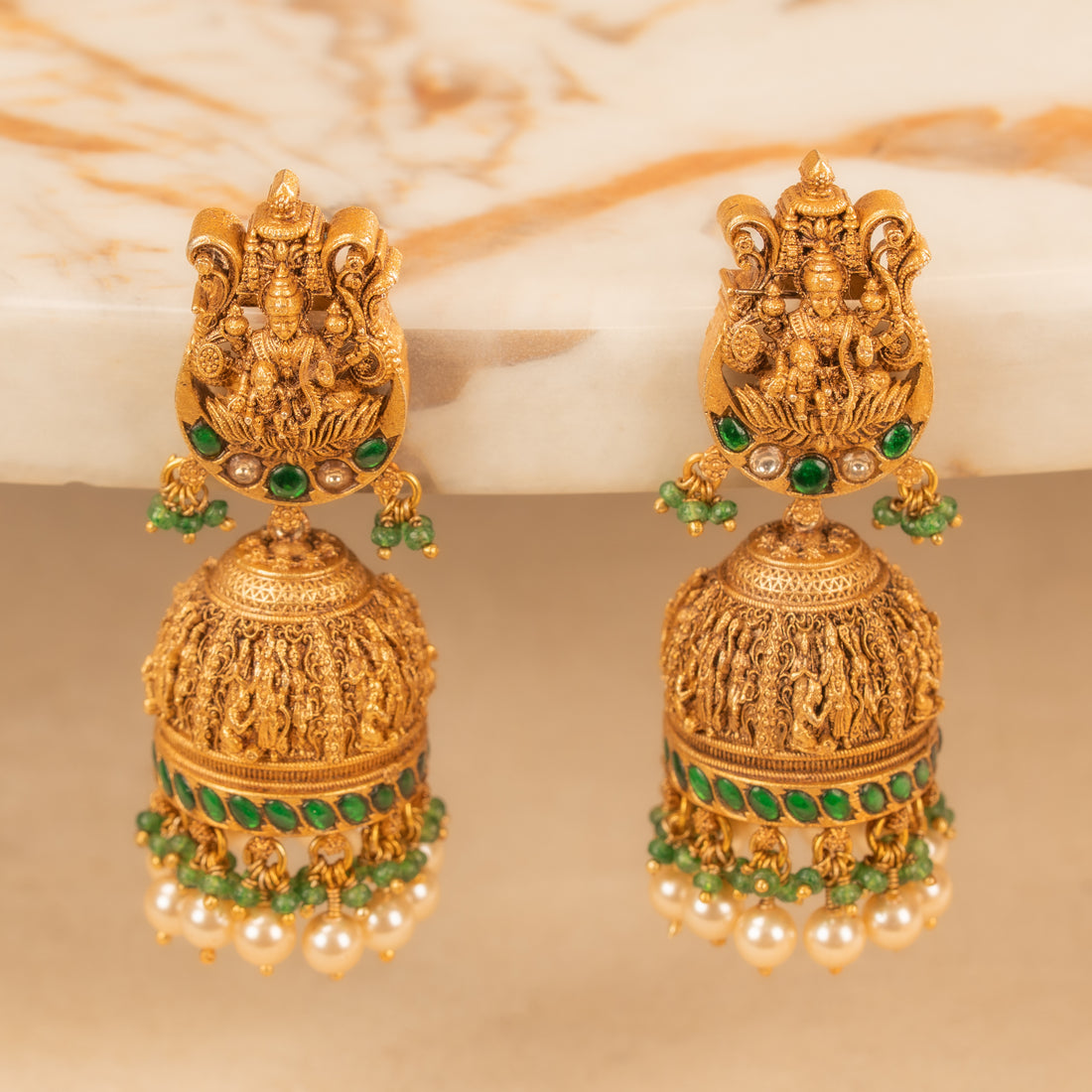Kundan Jhumkas
