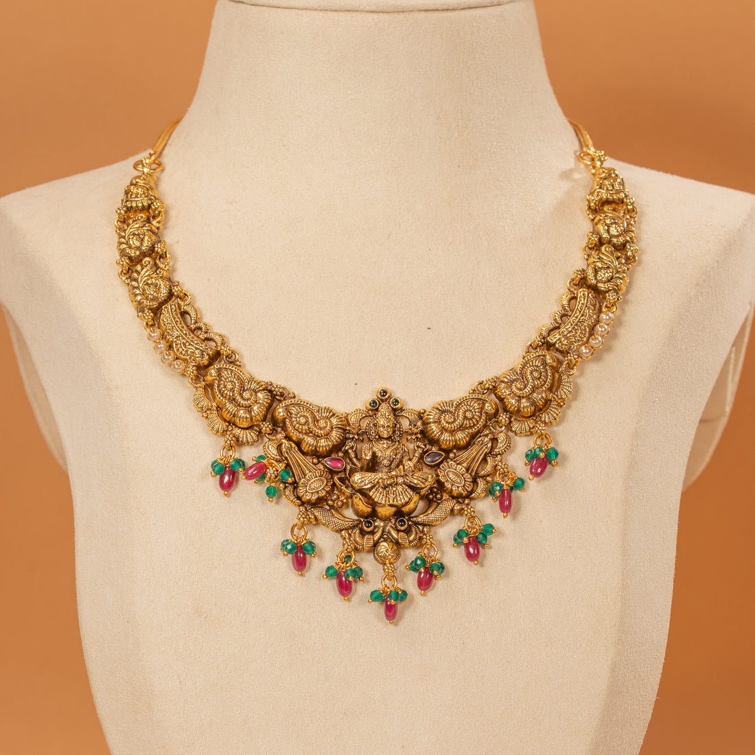 Nakas Necklace