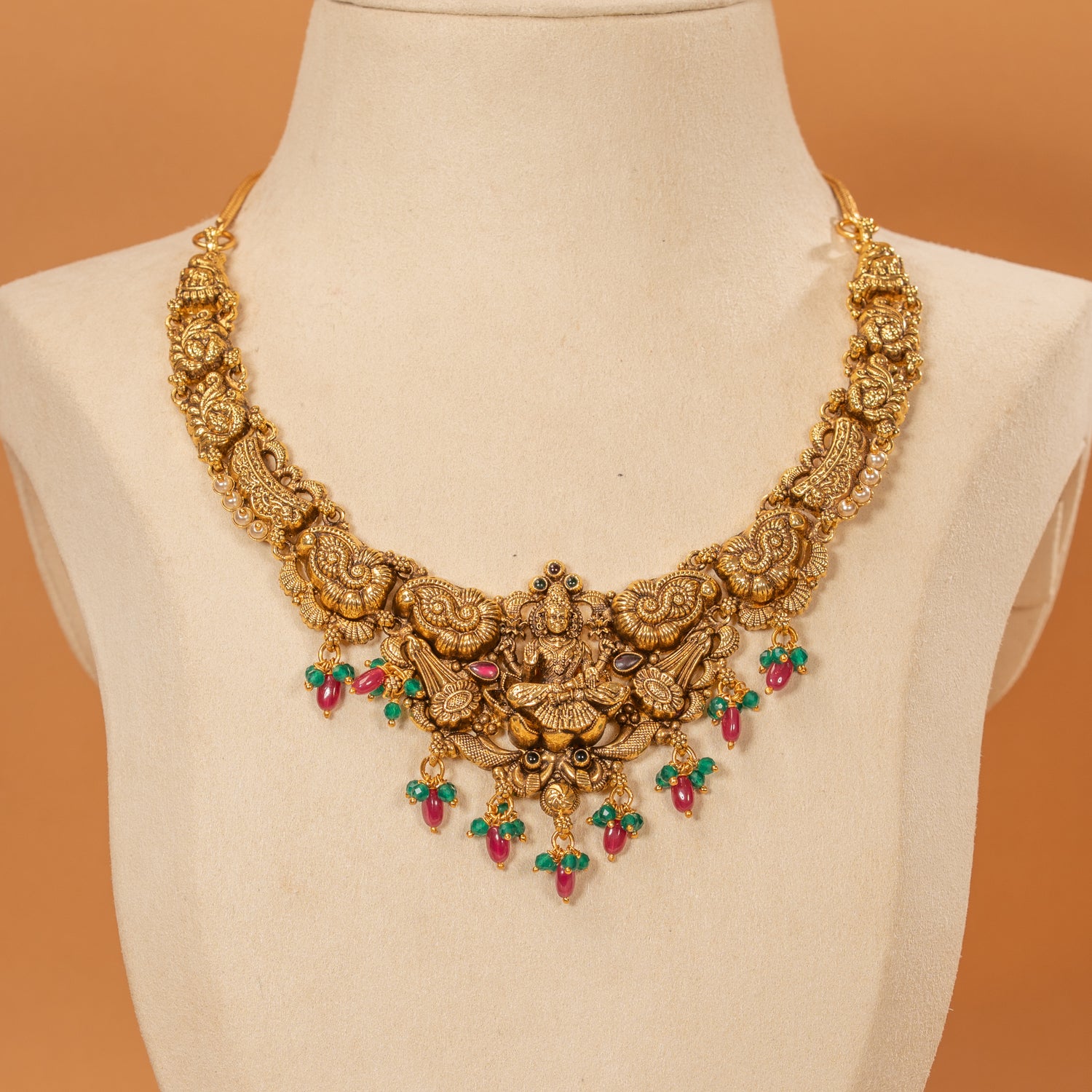 Nakas Necklace