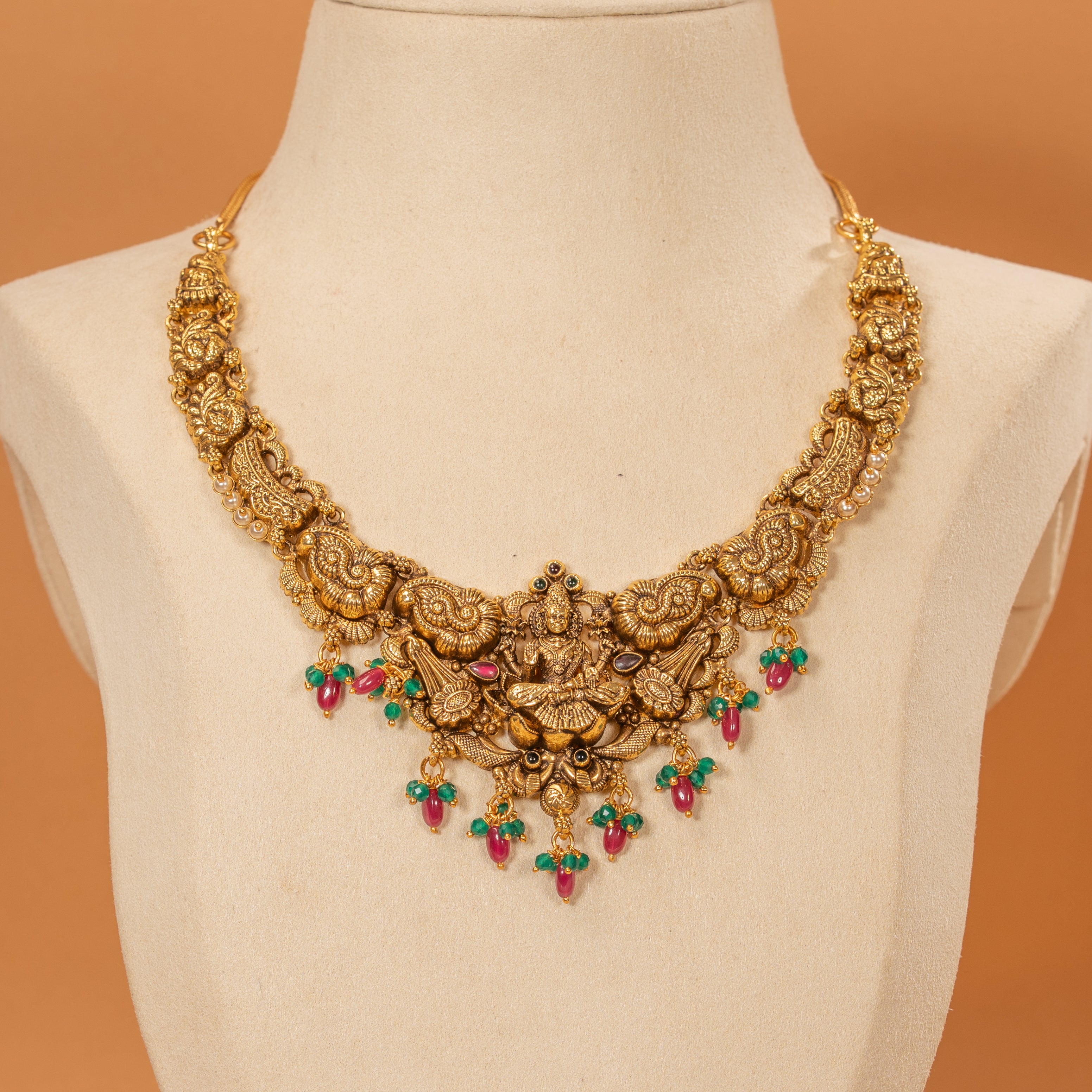 Nakas Necklace