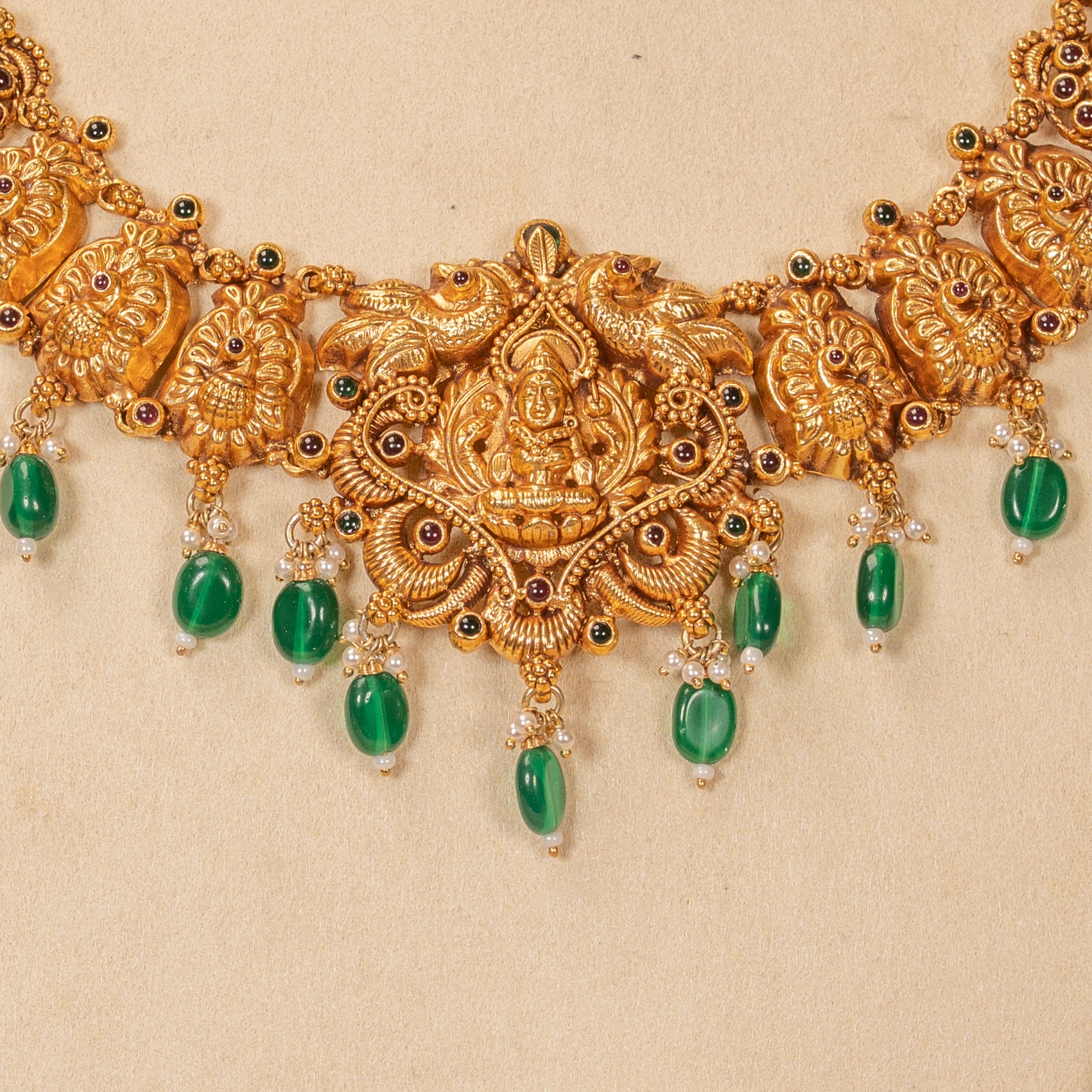 Nakas Necklace