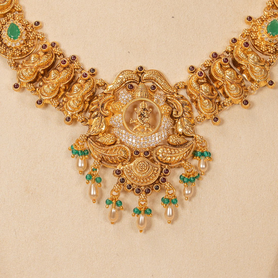 Nakas Necklace