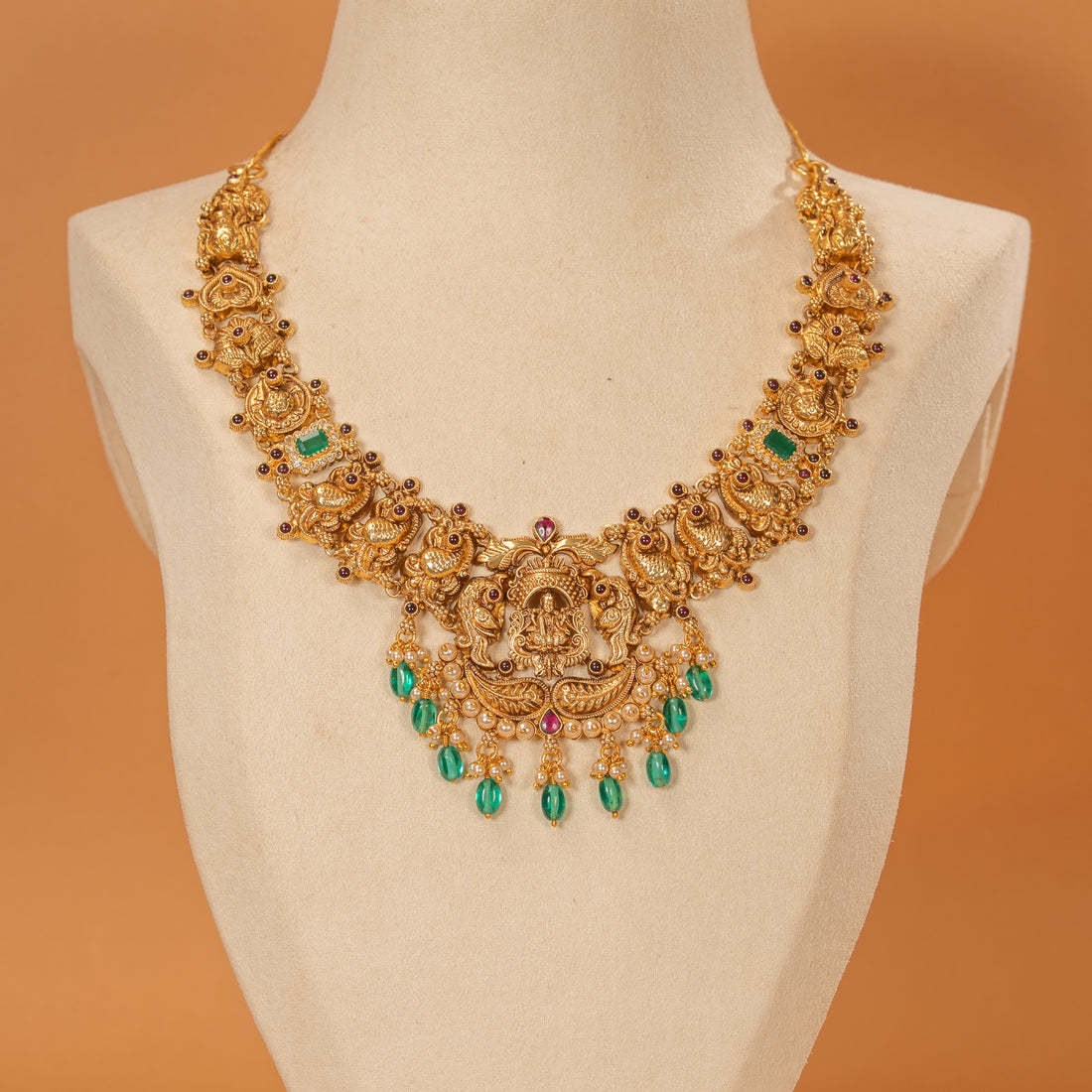 Nakas Necklace