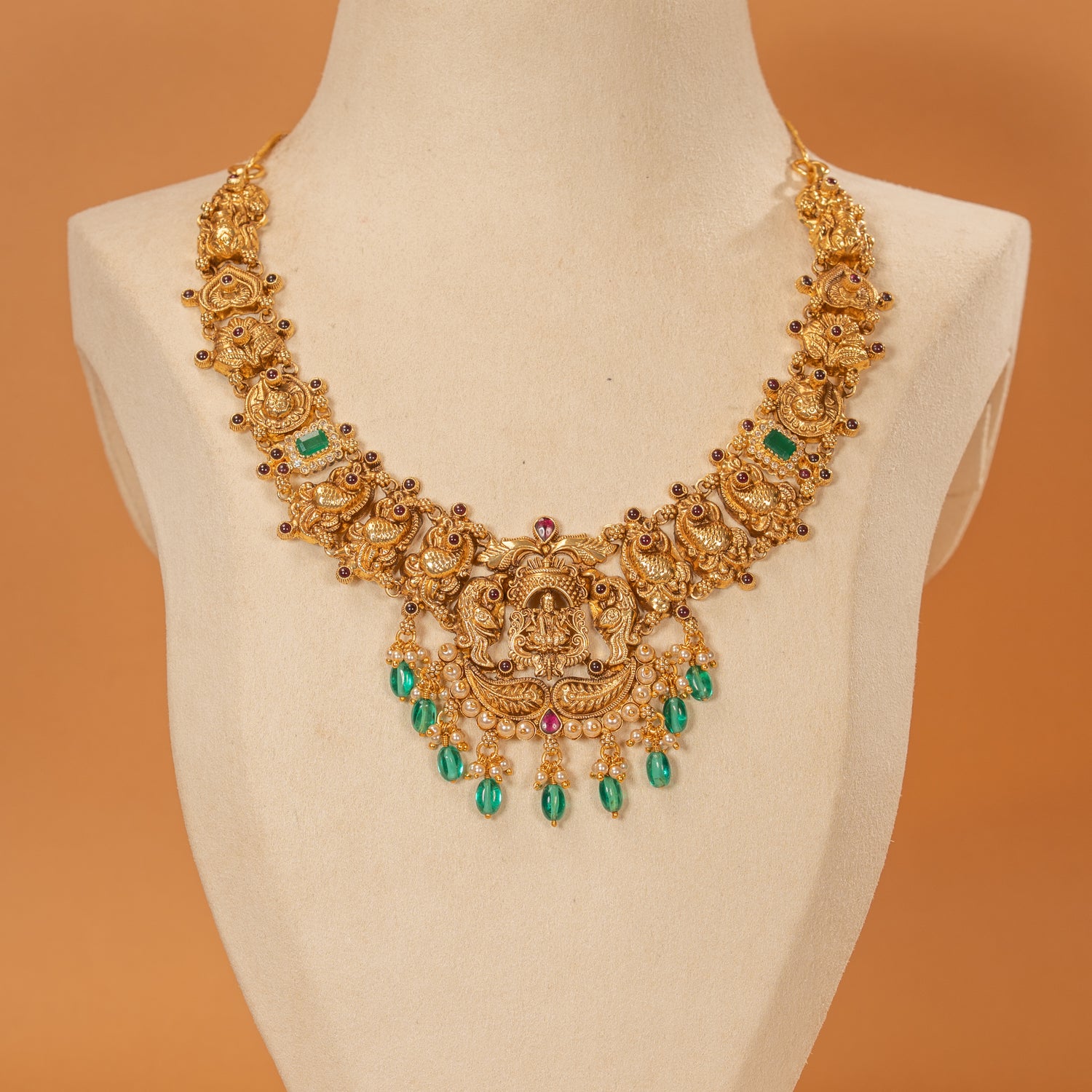 Nakas Necklace