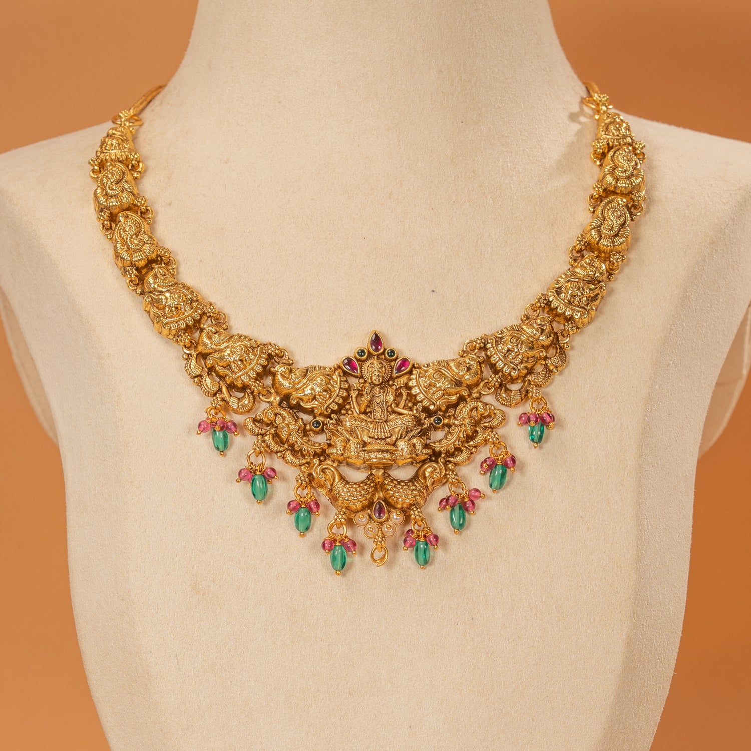 Nakas Necklace