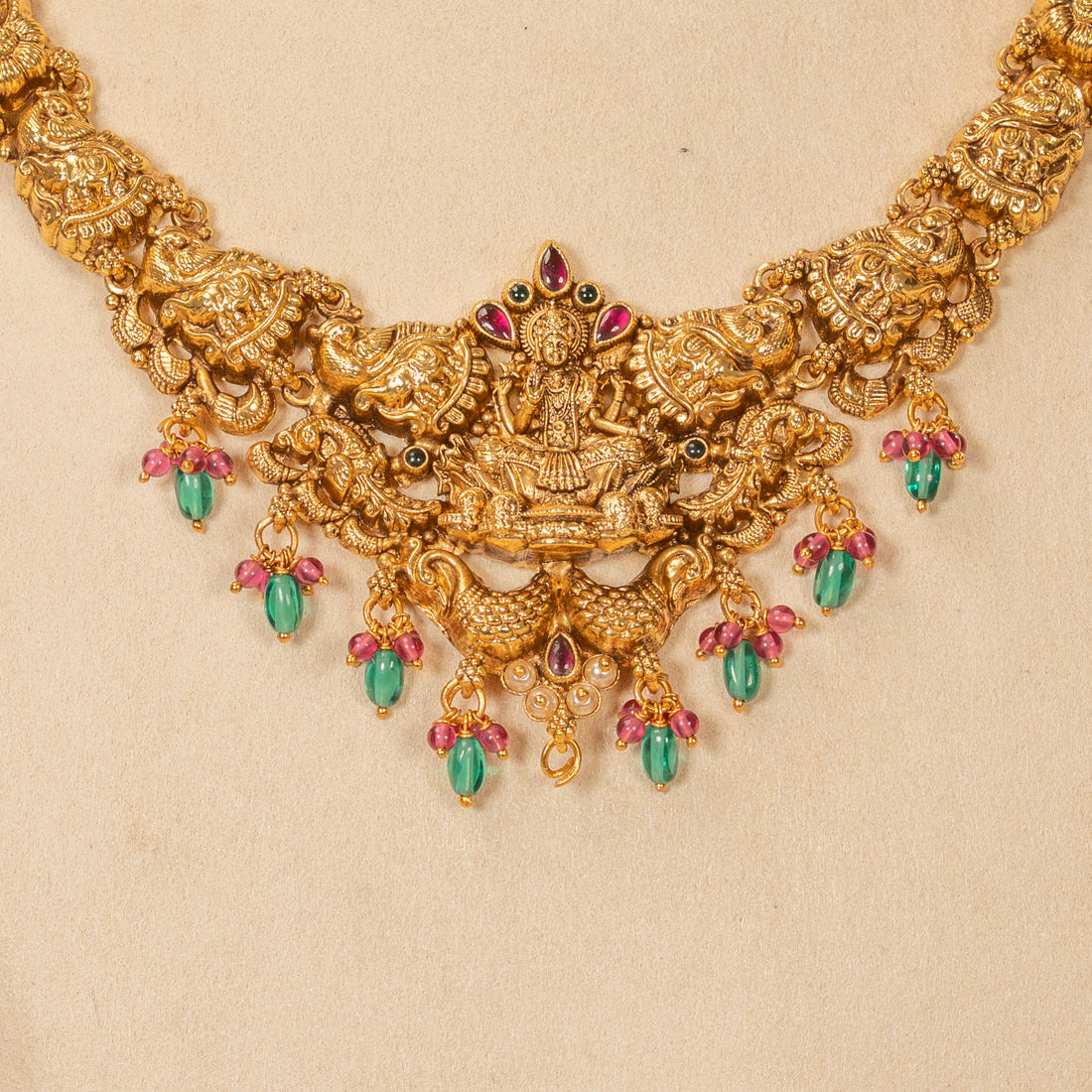 Nakas Necklace