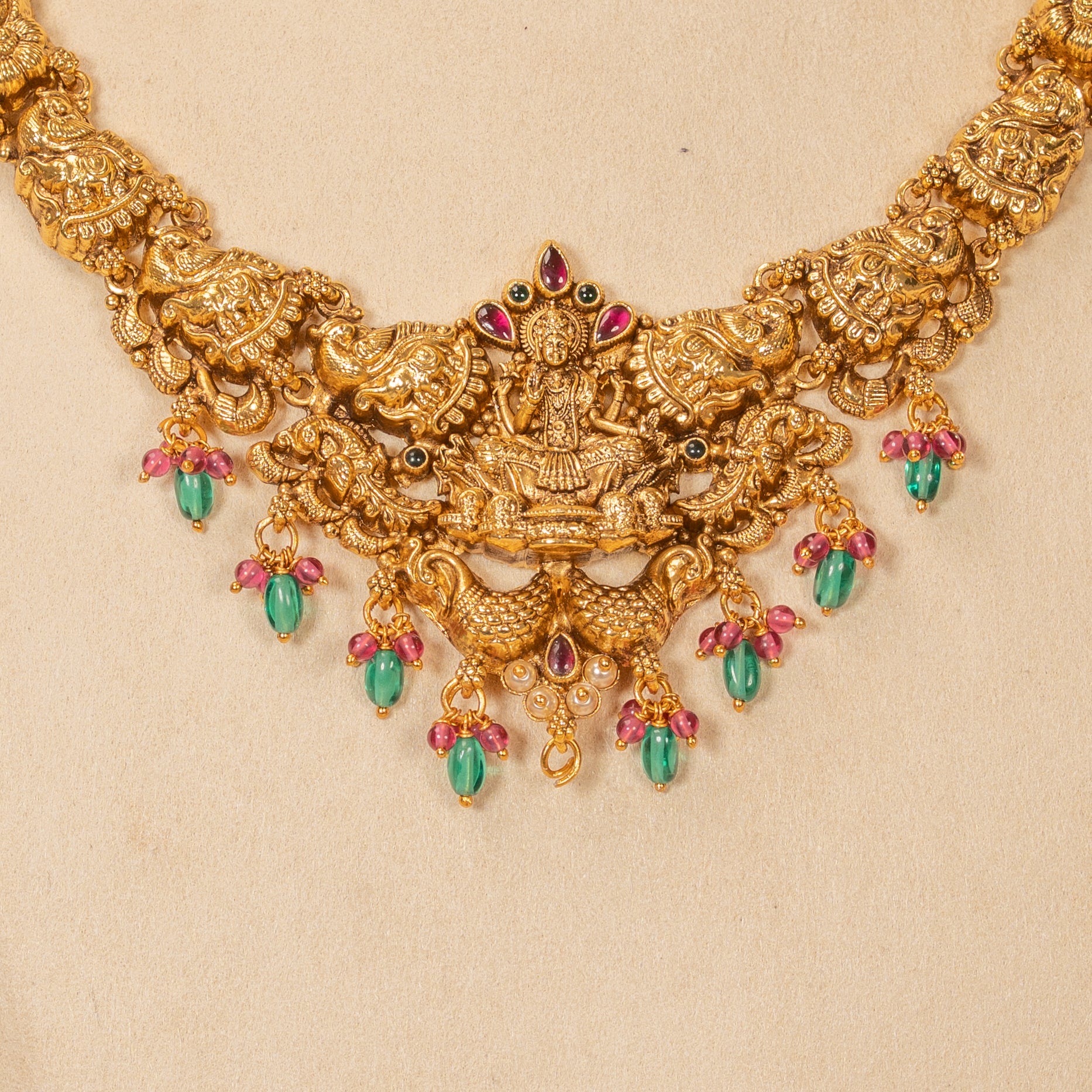Nakas Necklace