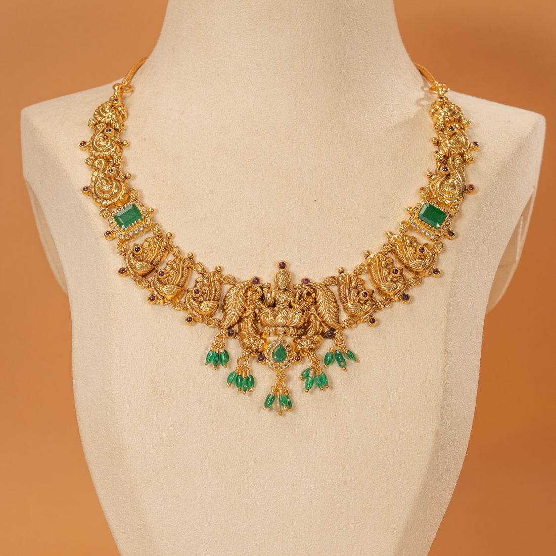 Nakas Necklace
