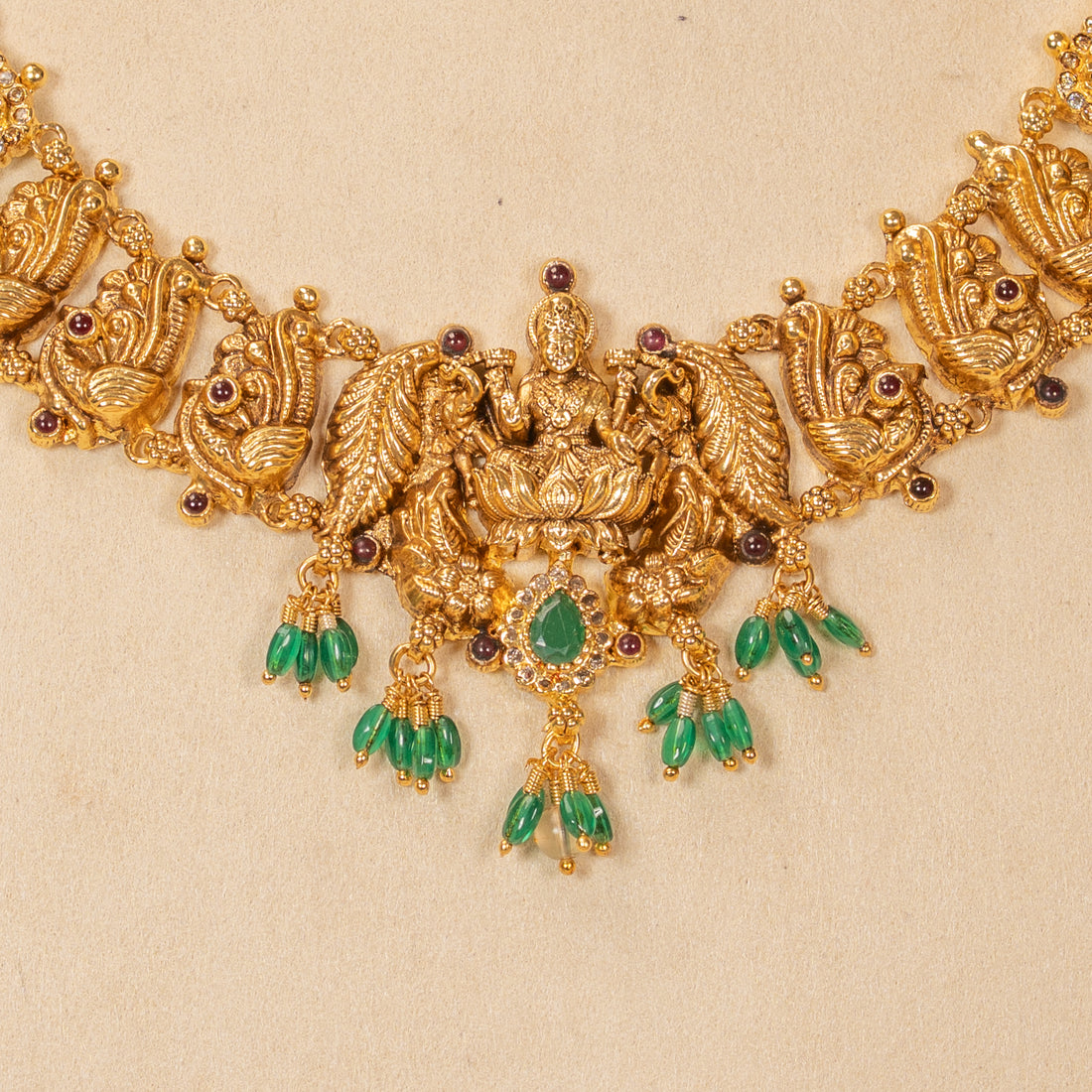 Nakas Necklace