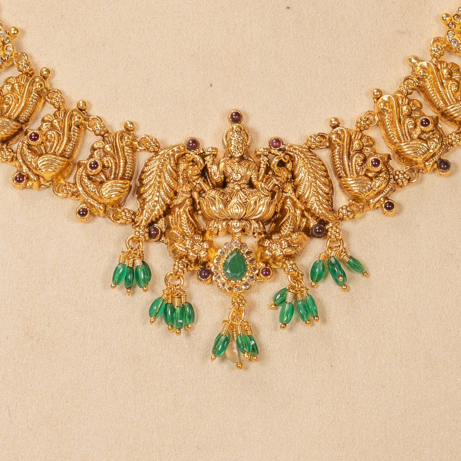 Nakas Necklace