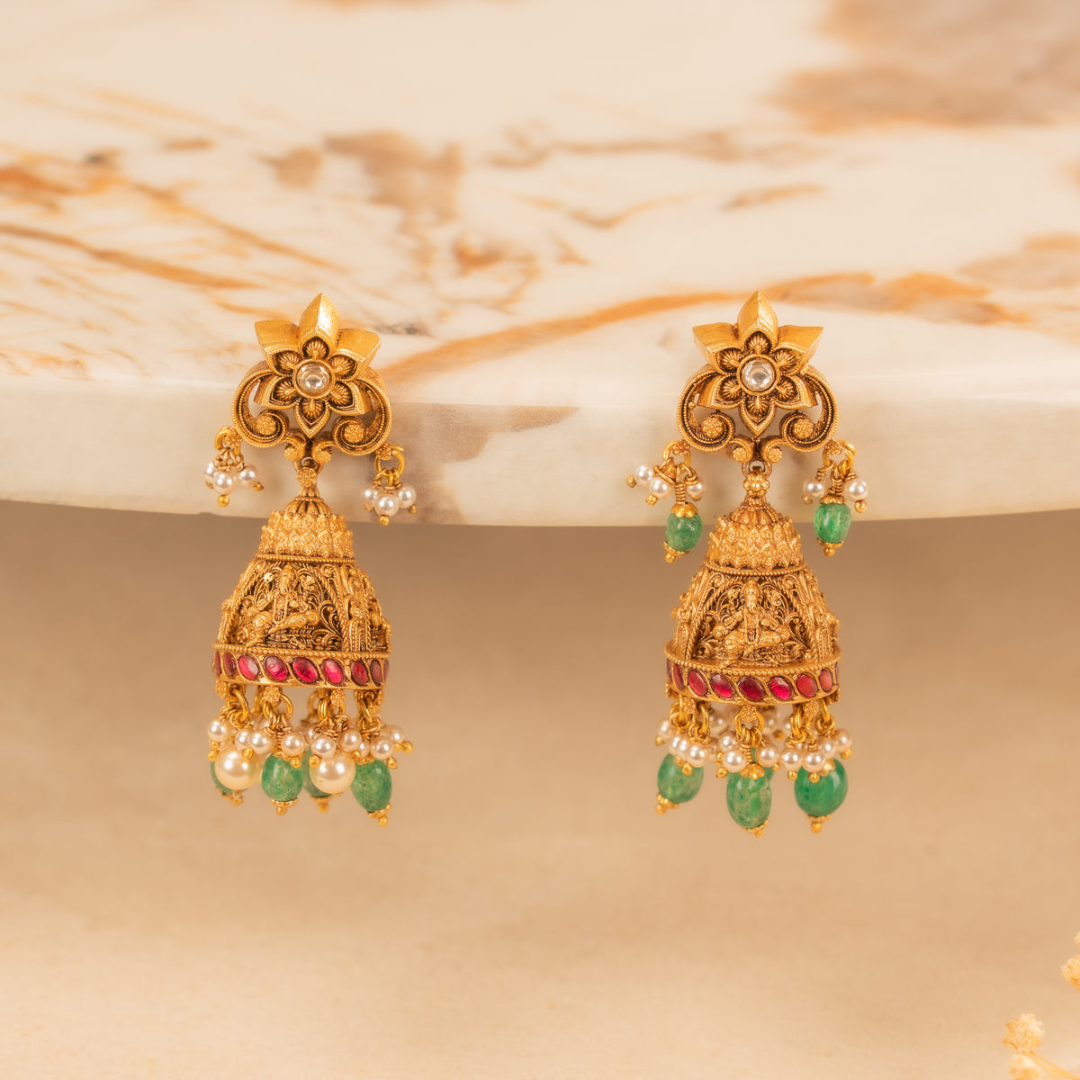 Kundan Jhumkas
