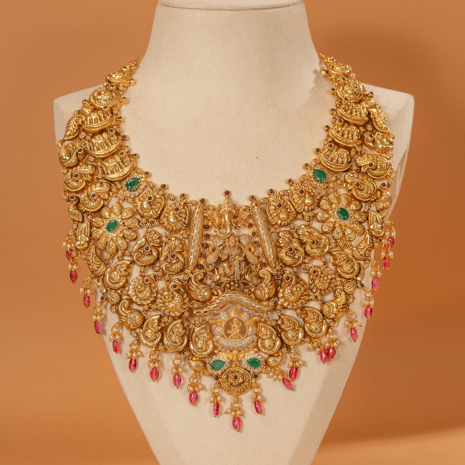 Nakas Necklace