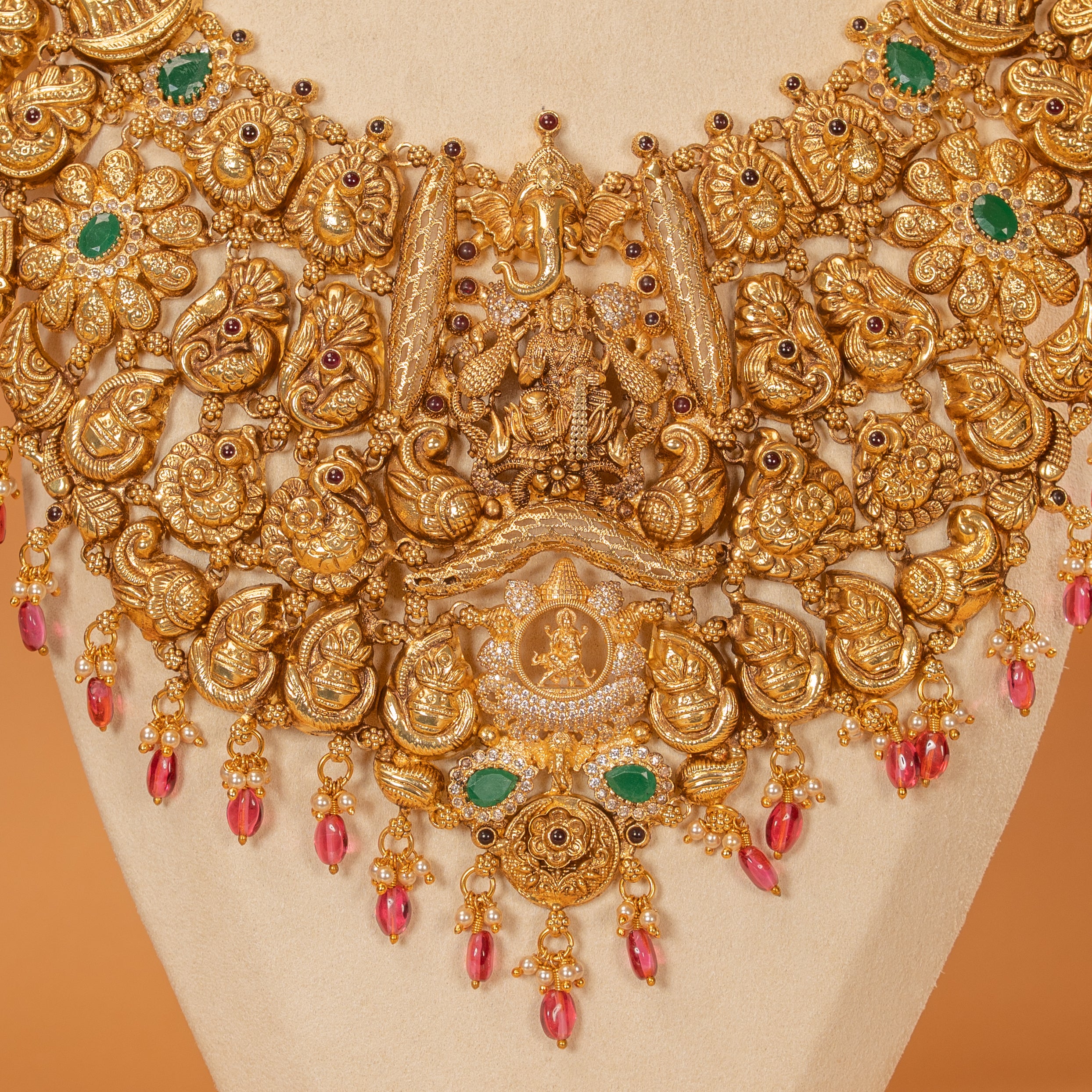 Nakas Necklace