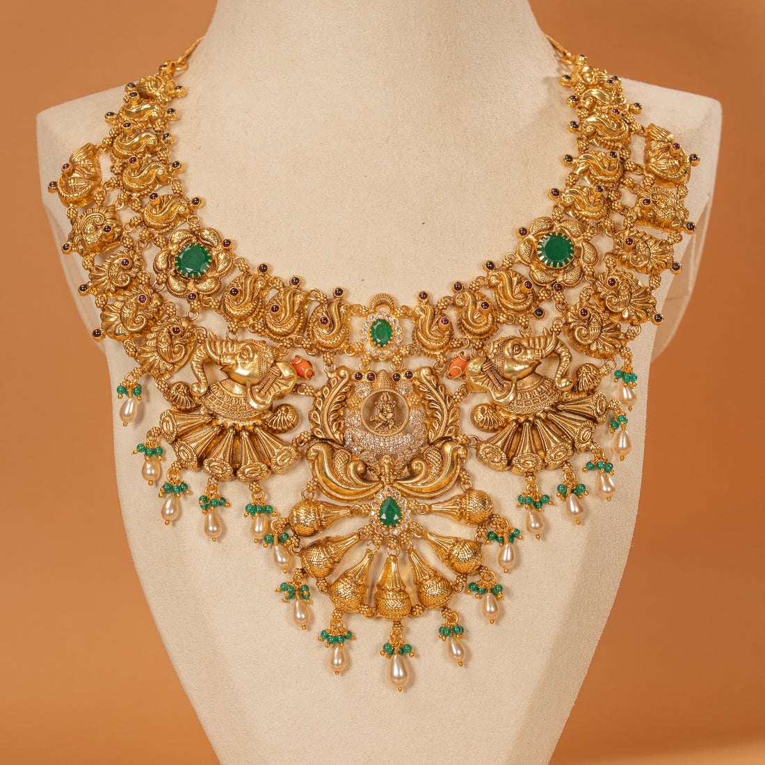 Nakas Necklace