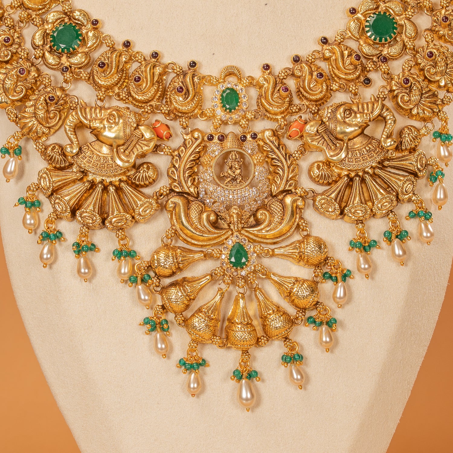 Nakas Necklace