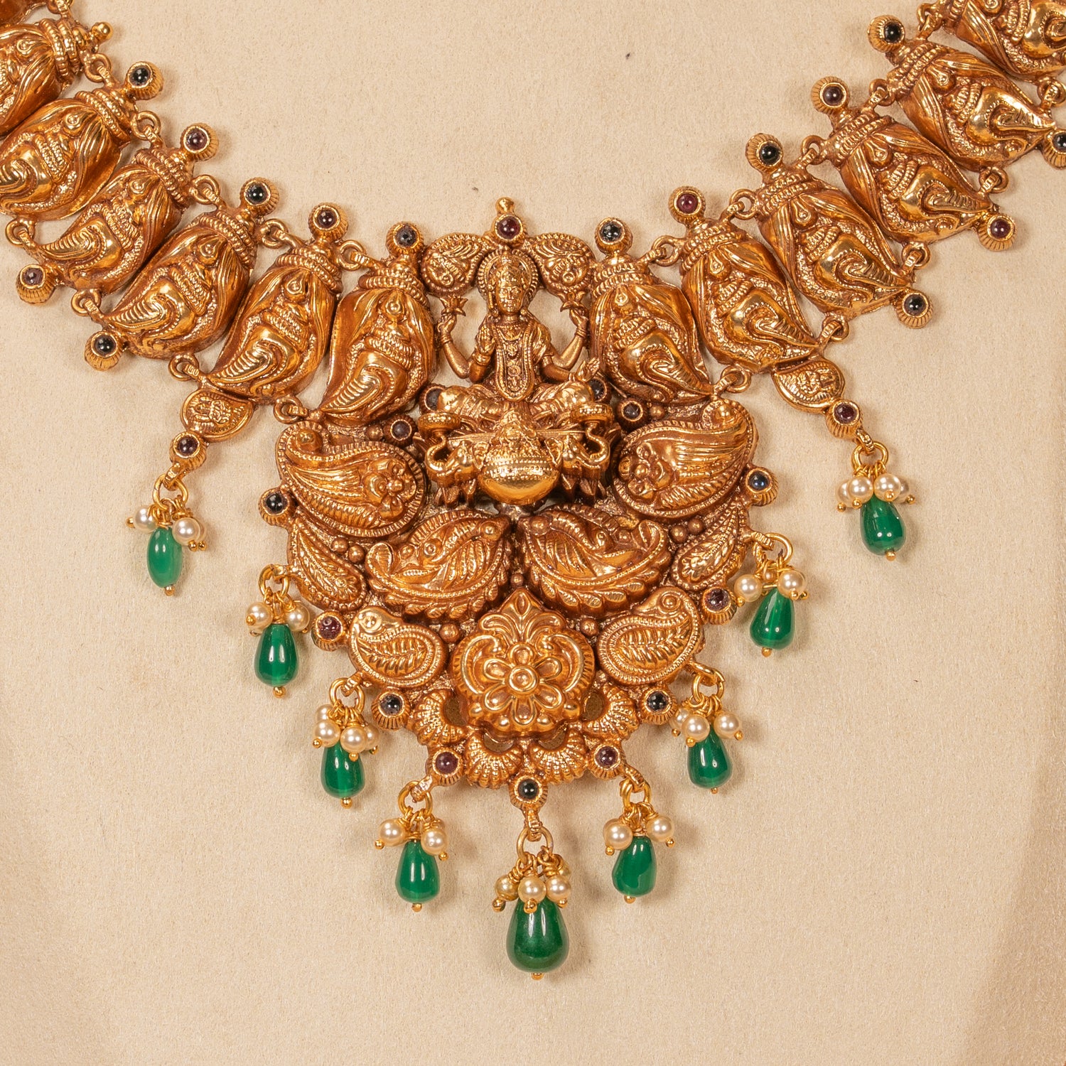 Nakas Necklace