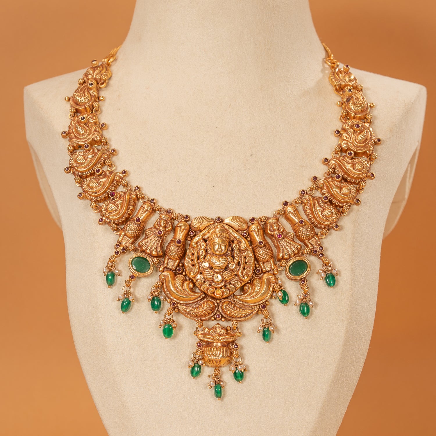 Nakas Necklace