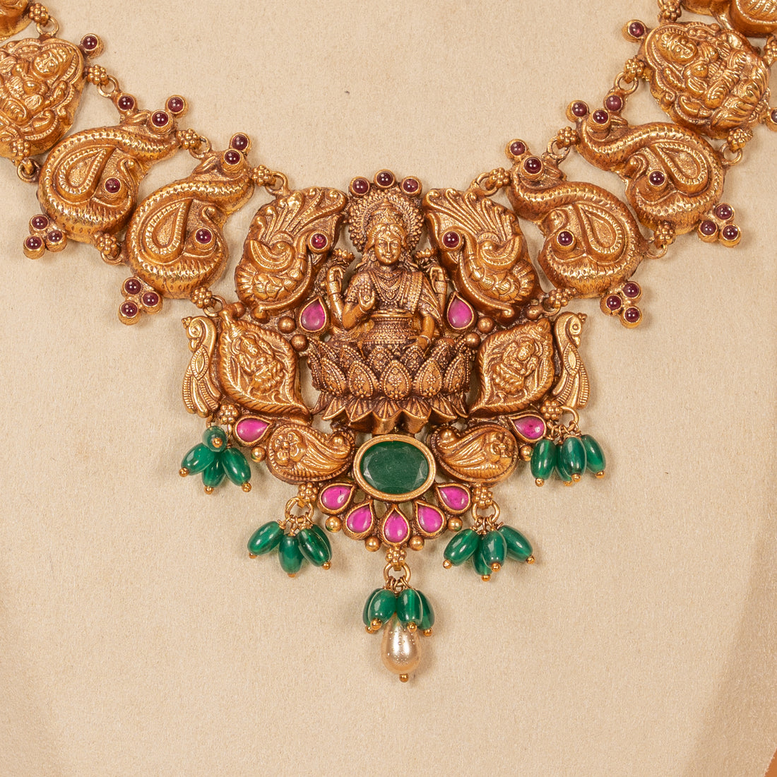 Nakas Necklace