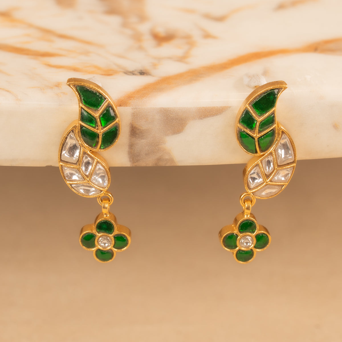 Kundan Studs