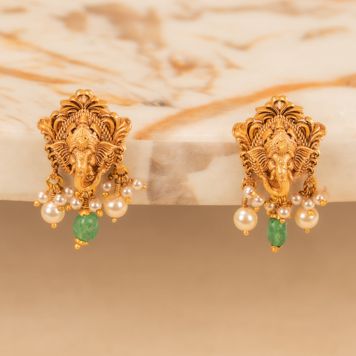 Kundan Studs
