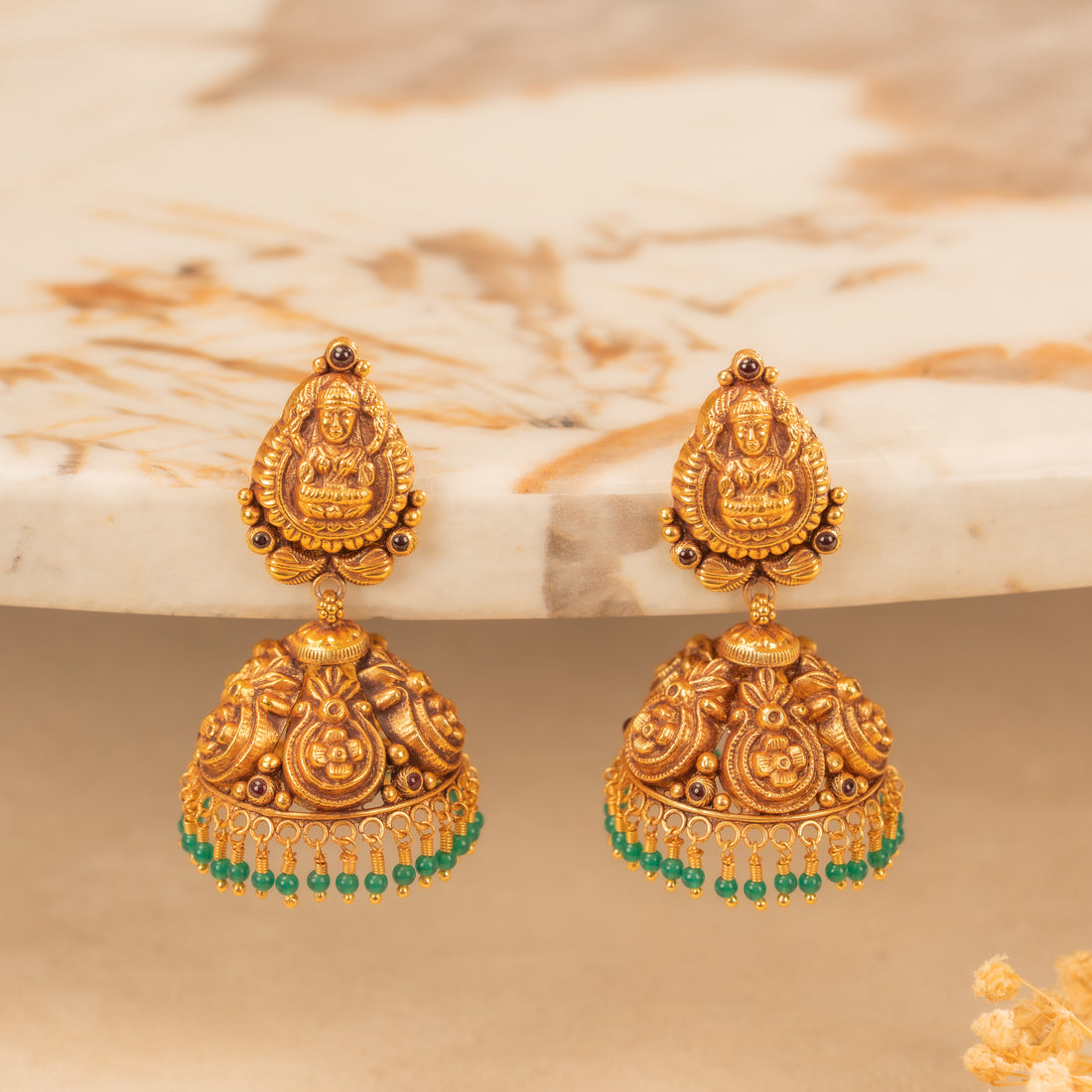 Nakas Jhumkas