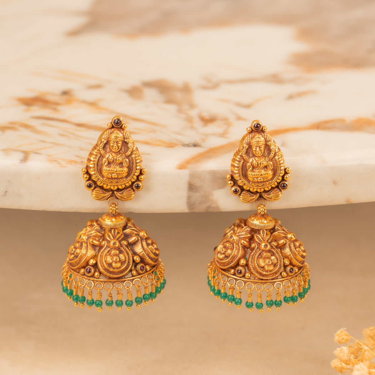 Nakas Jhumkas