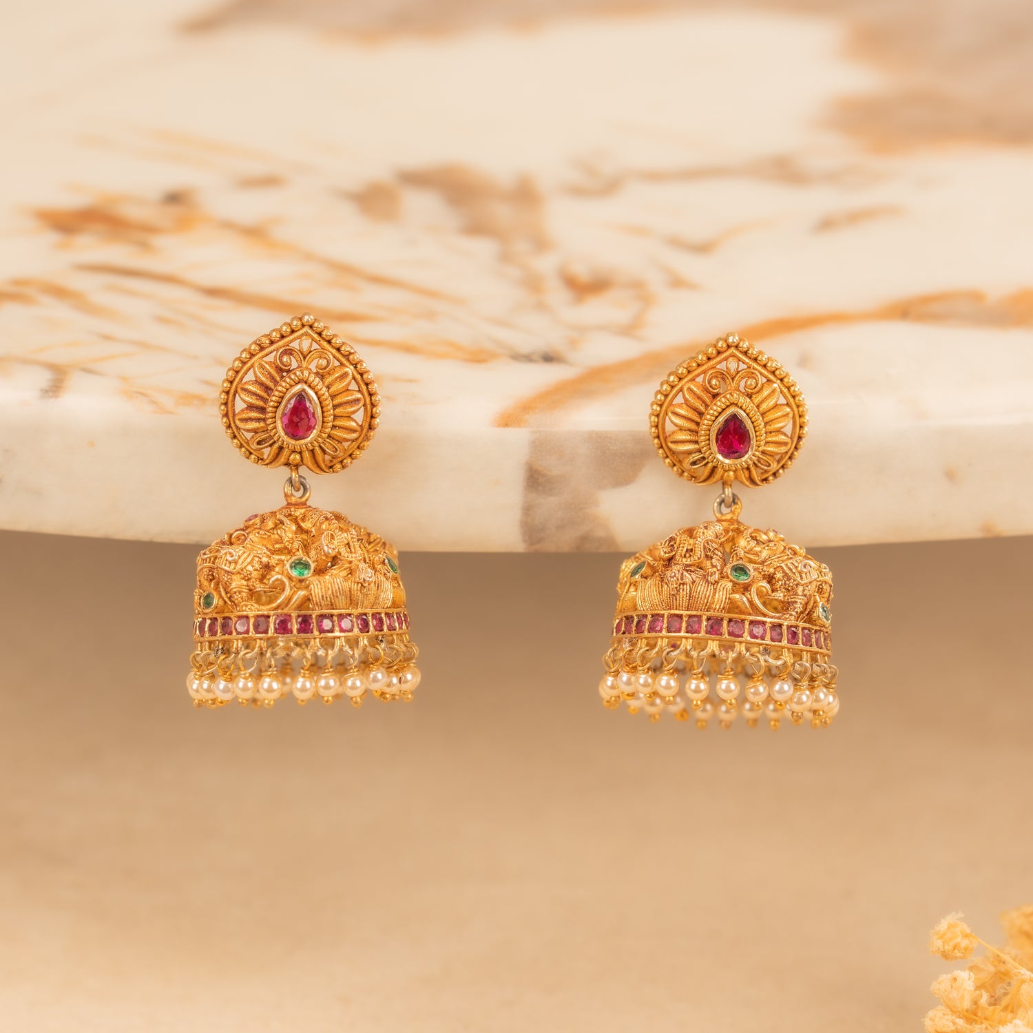 Kundan Jhumkas