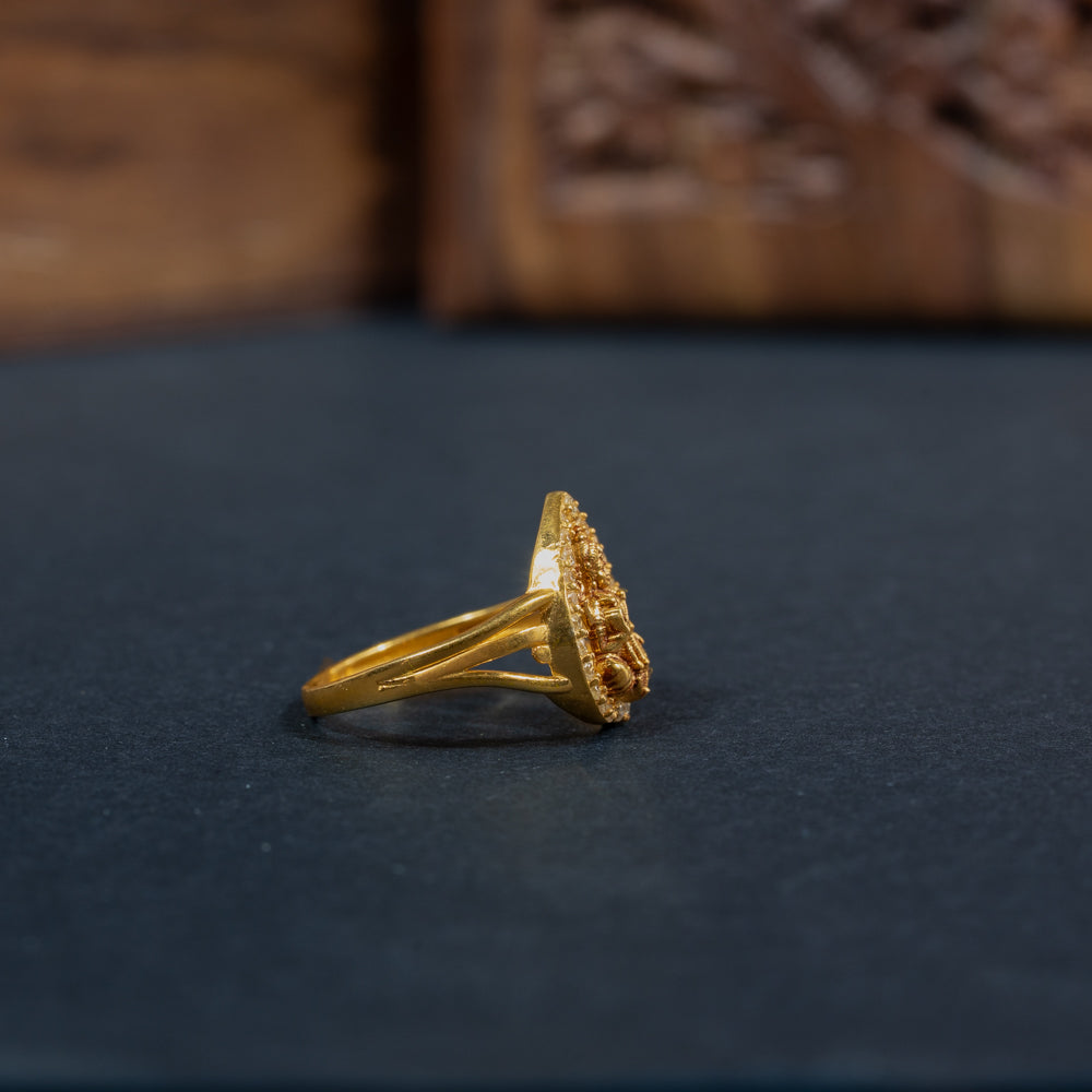 Sleek Ring