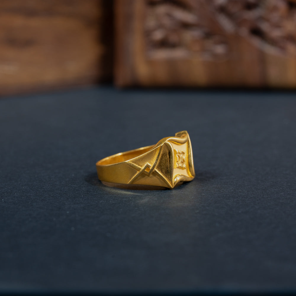 Sleek Ring