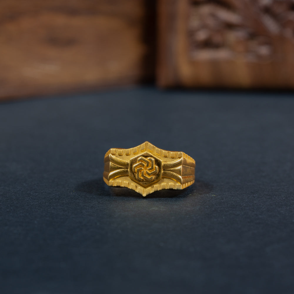 Sleek Ring