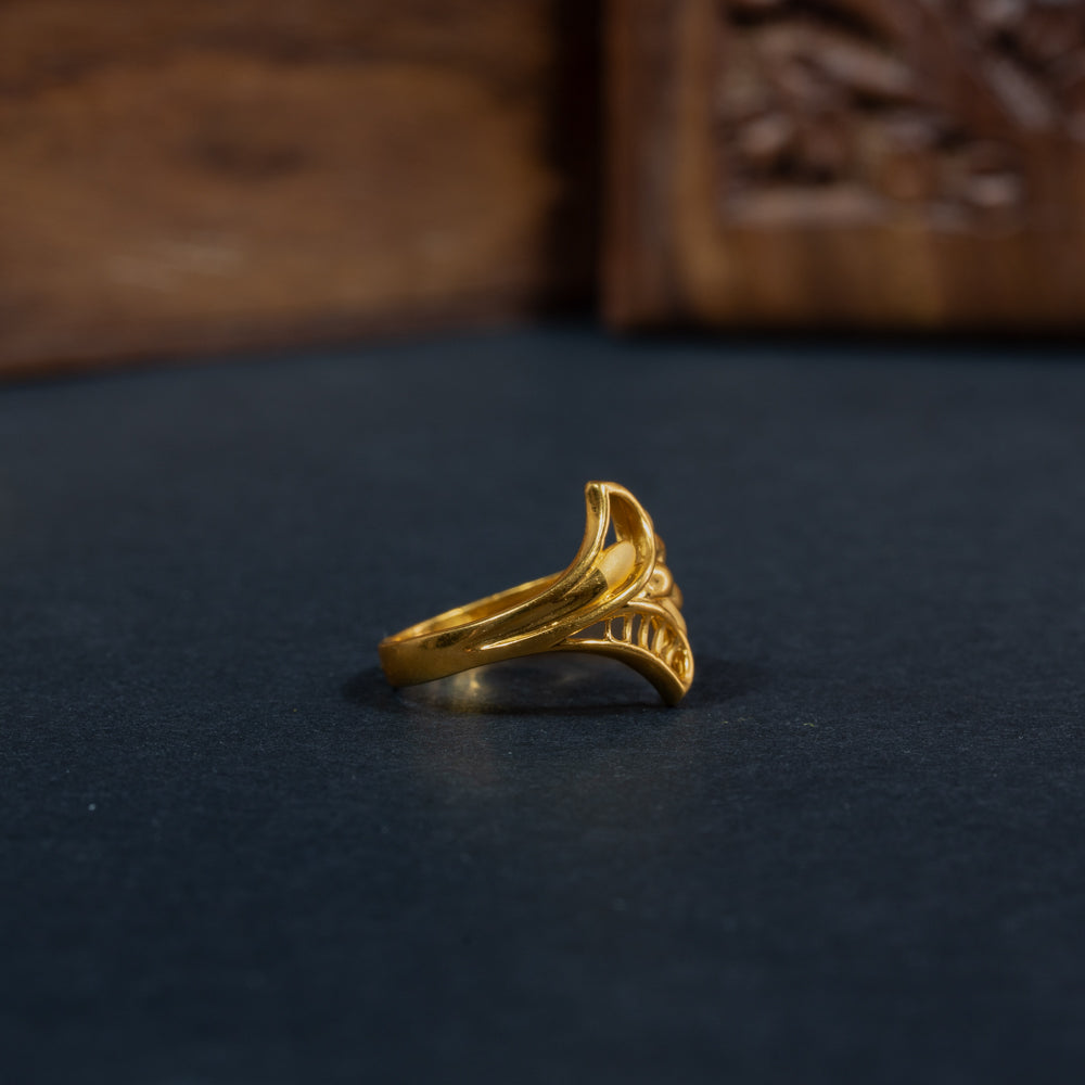 Sleek Ring
