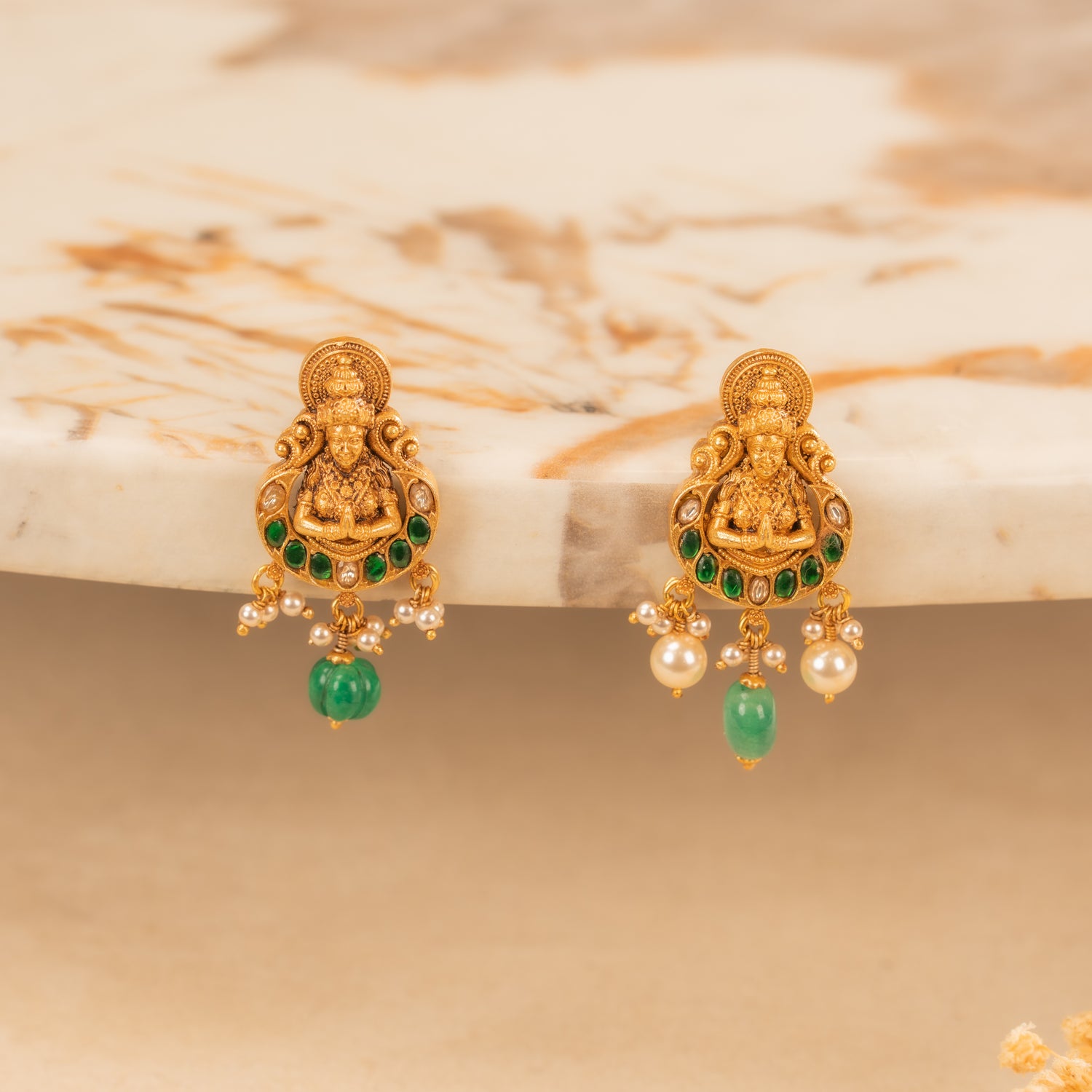 Kundan Studs