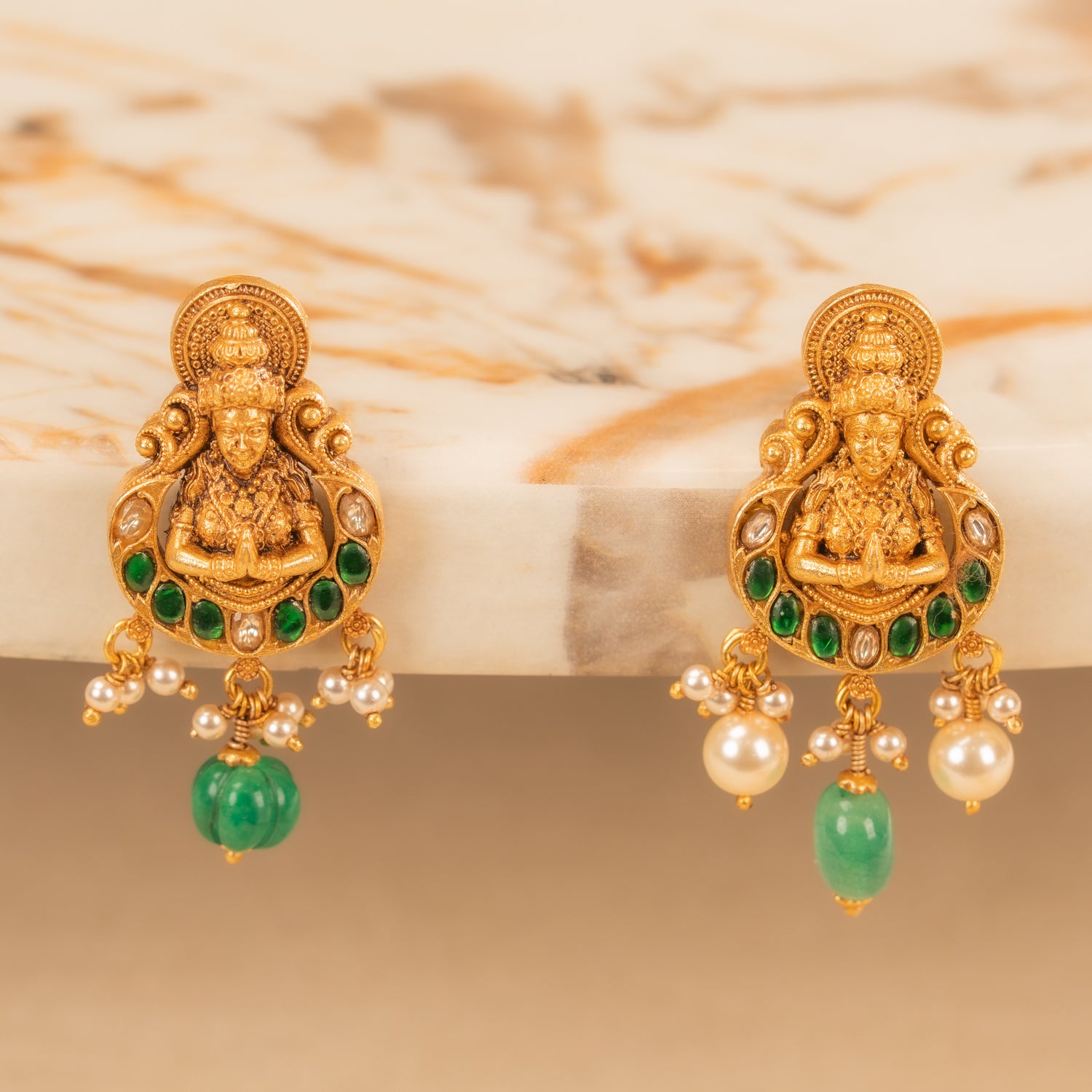 Kundan Studs