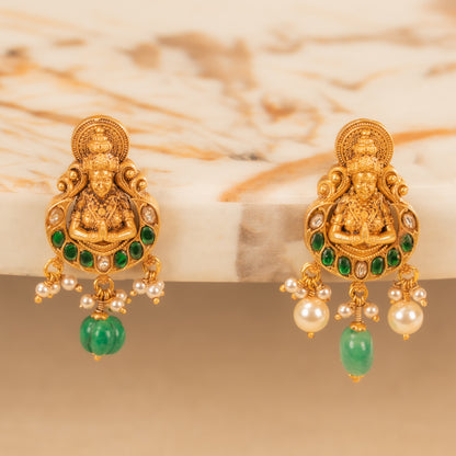 Kundan Studs