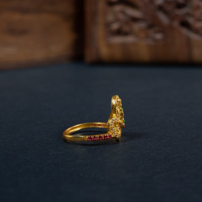 Sleek Ring