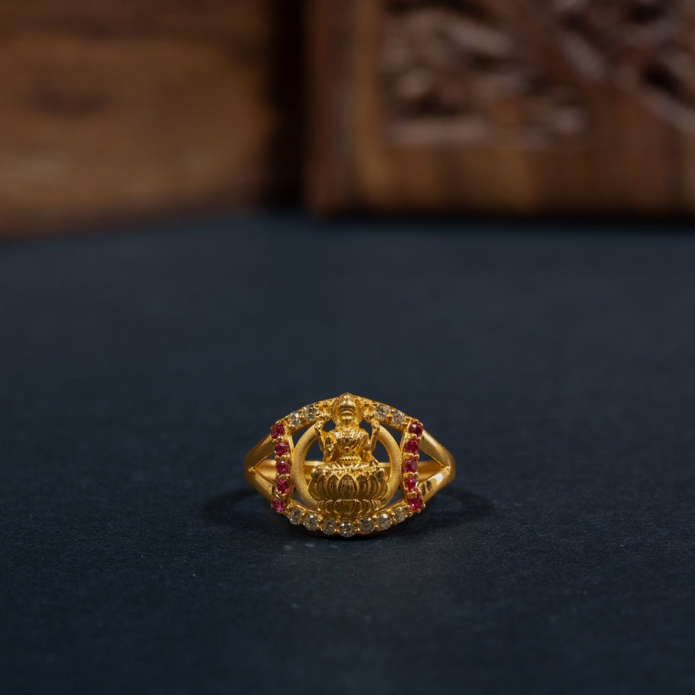 Sleek Ring