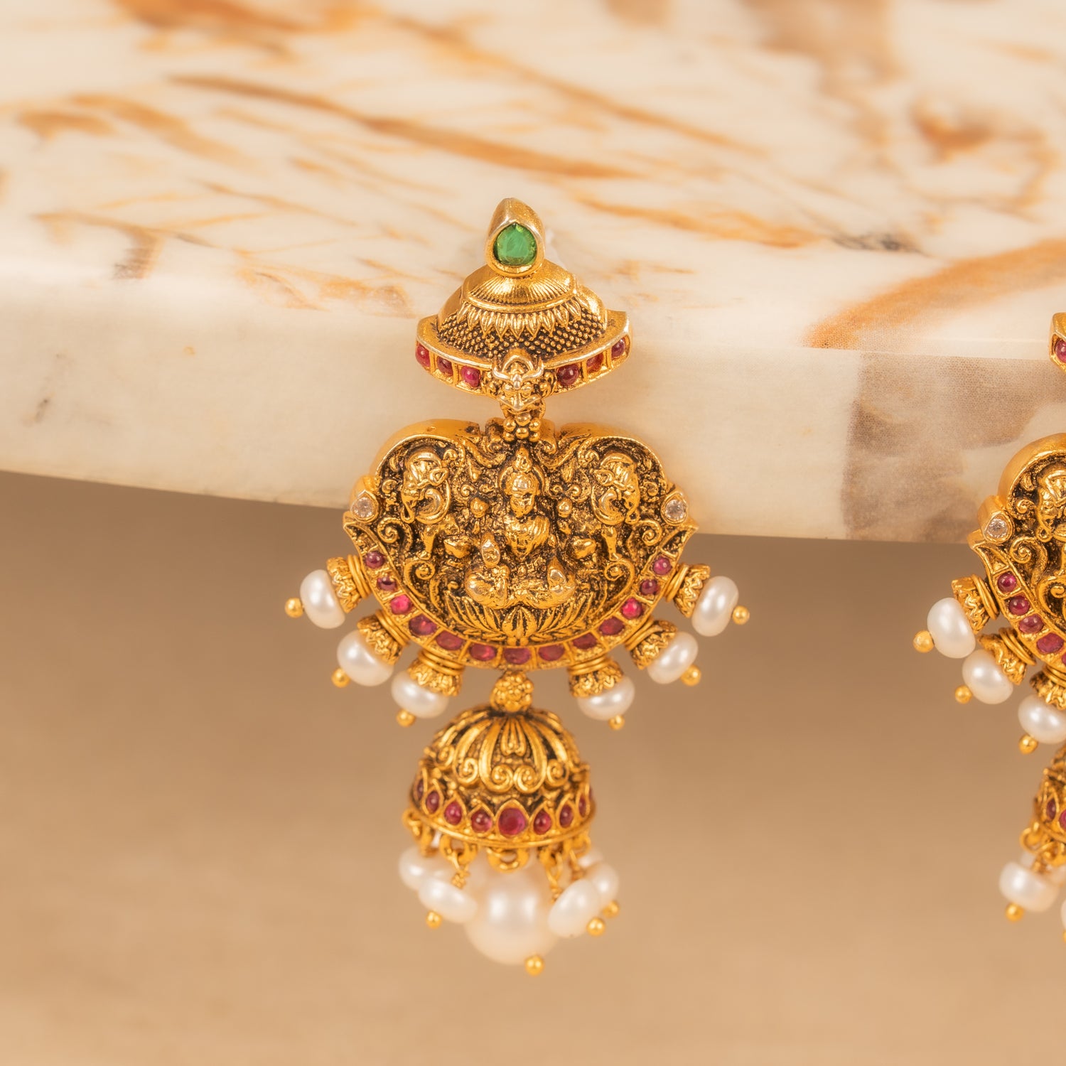 Nakas Jhumkas