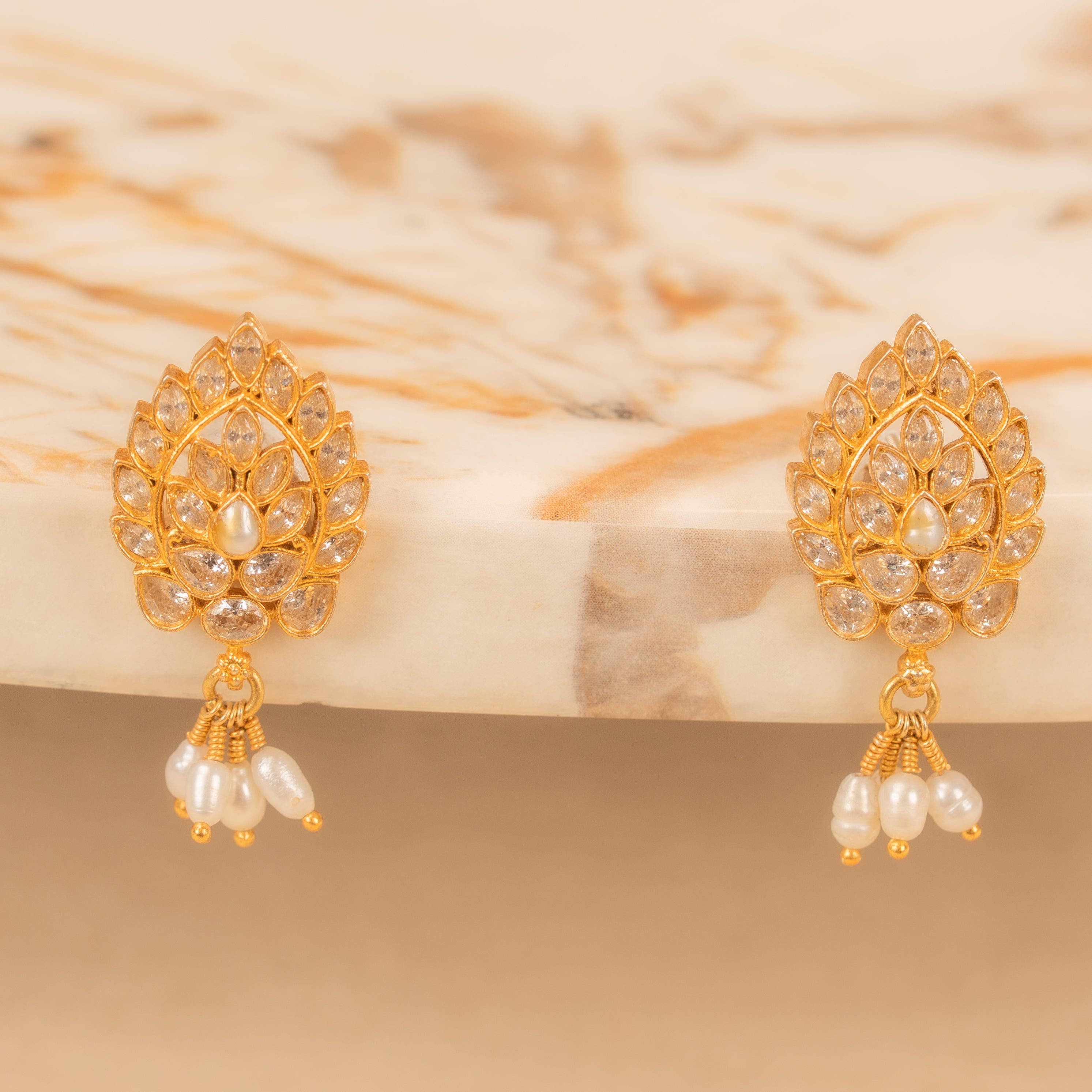 Kundan Studs