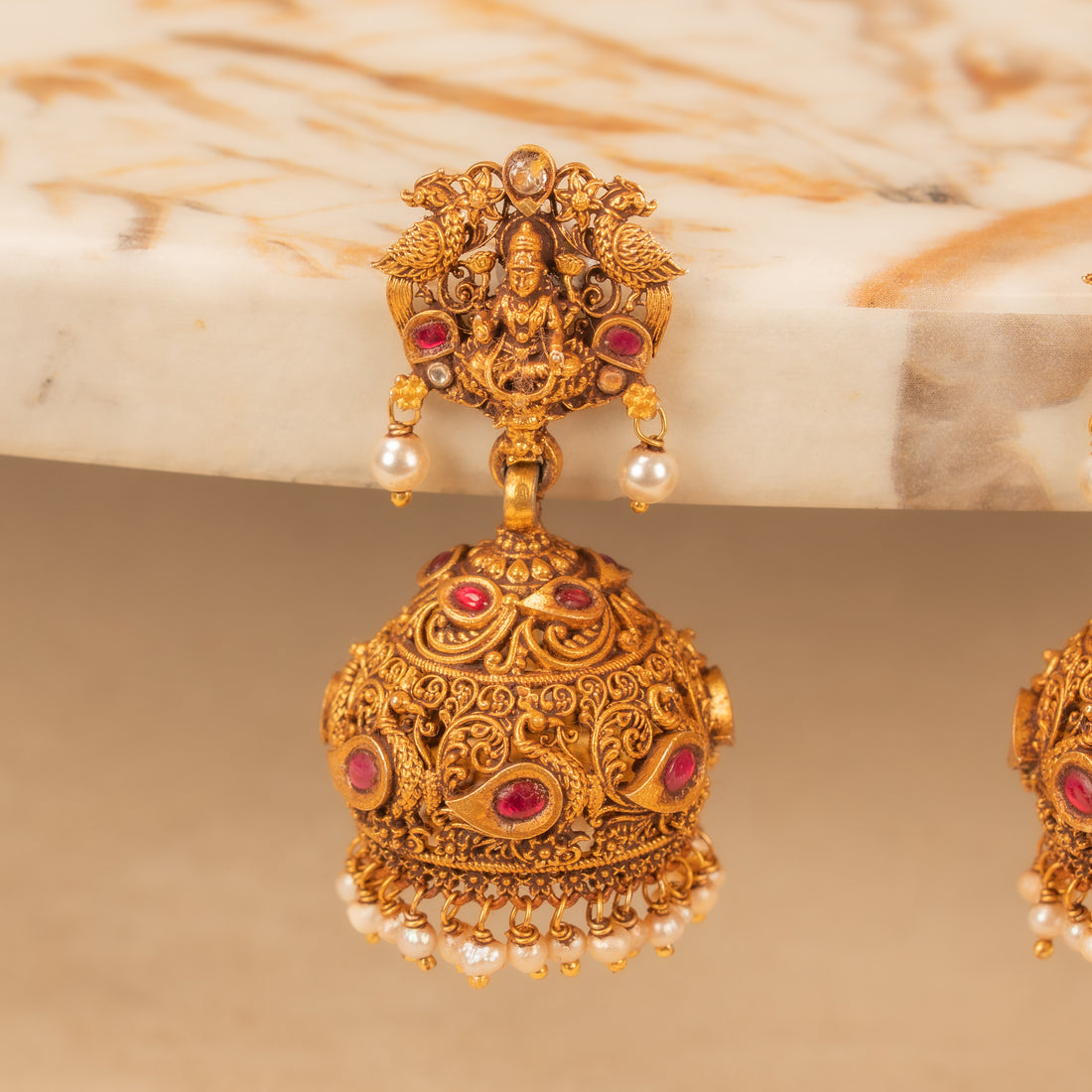 Kundan Jhumkas