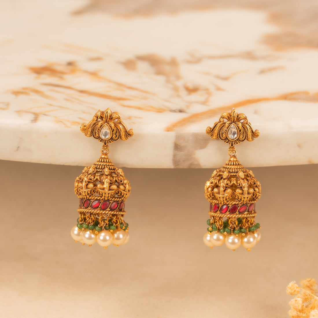 Kundan Jhumkas