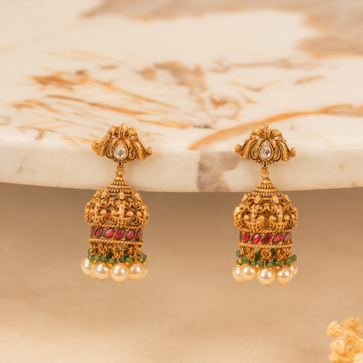 Kundan Jhumkas